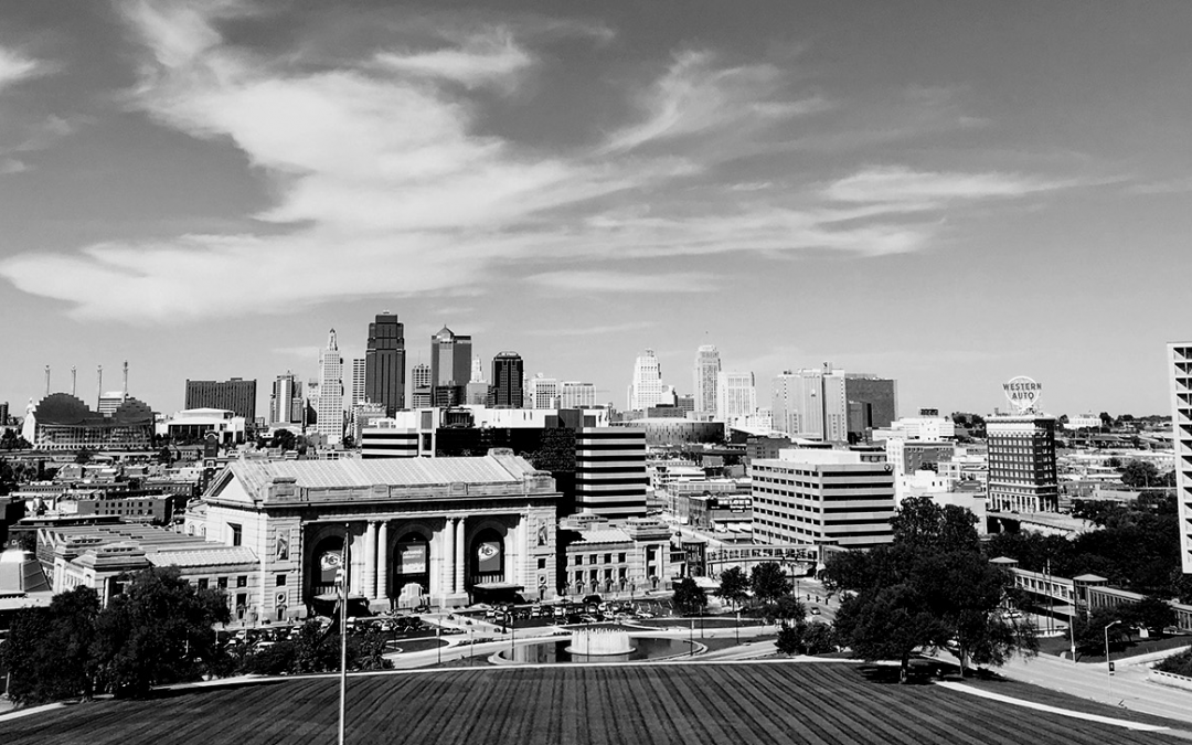 5 Advantages of Hiring an Experienced Kansas City Law Firm for Your Legal Needs